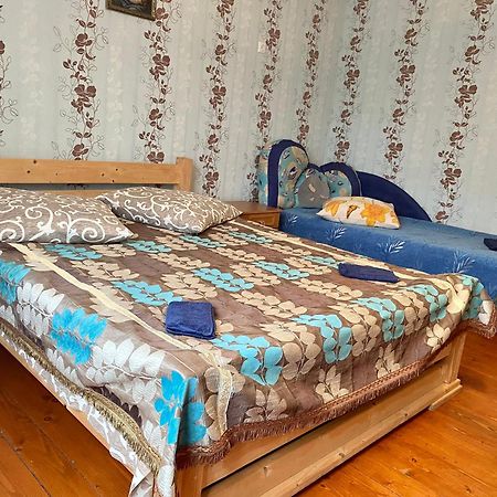 Hotel Medova Hata Verkhnyaya Rozhanka Habitación foto