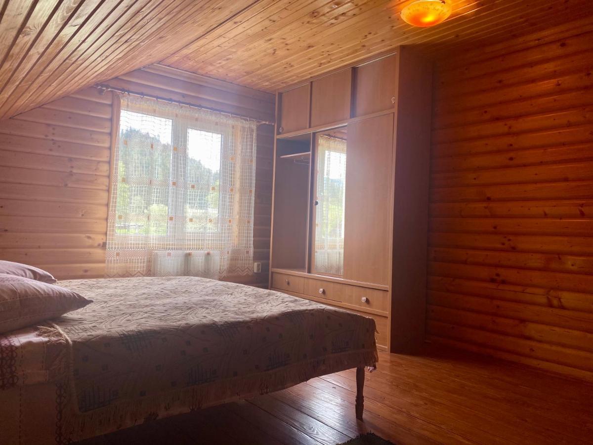 Hotel Medova Hata Verkhnyaya Rozhanka Exterior foto